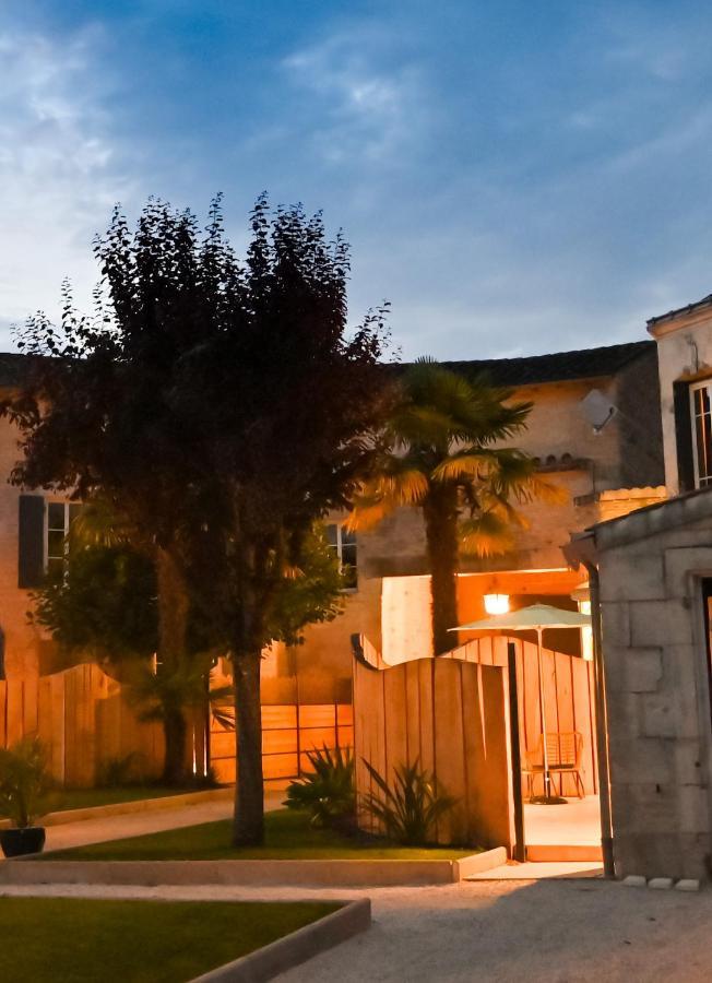 Domaine de l'Angélique - Loft avec SPA privatif - Marais poitevin entre Niort et La Rochelle Arçais Exterior foto